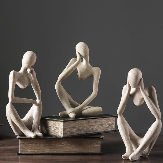 Mountyq Reflecta Modern Thinker Sculpture for Elegant Interior Design